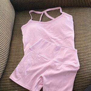 Pink Women's workout Set sports bra and workout shorts